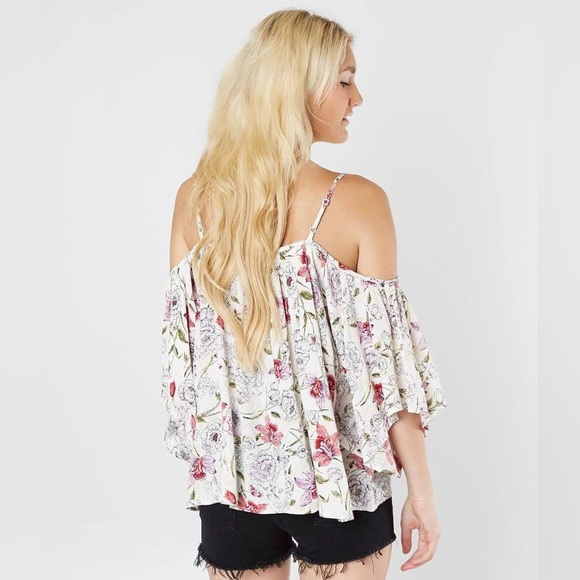 Billabong Forever Cold Shoulder Top in Cool Whip - Size M - Picture 2 of 3